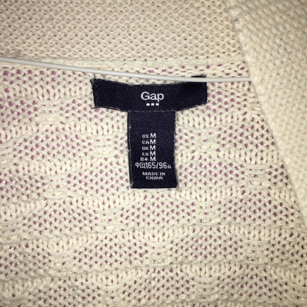 Gap knitted sweater